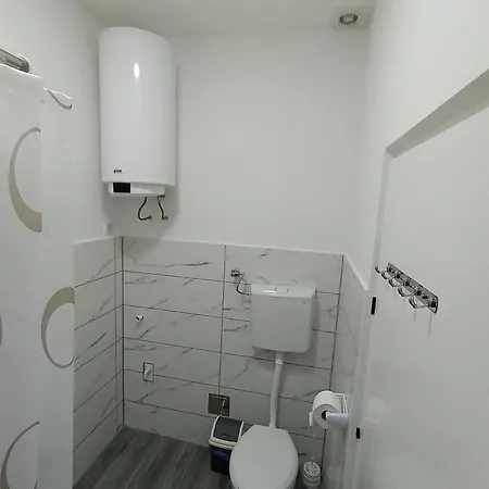 Ban Apartment *