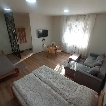 Ban Apartment *